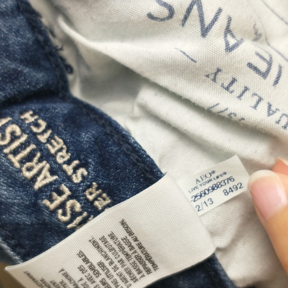 American Eagle High Rise Artist Flare Super Stretch Jeans Womens 10 Long - Picture 14 of 14